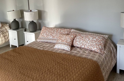 Tacoma House | Lovely Brownspoint townhome