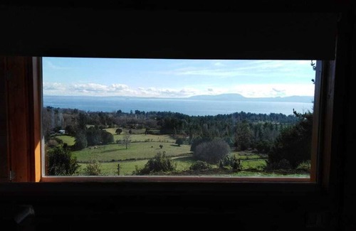 Pucon House | Lovely Cabin with panoramic view of the lake