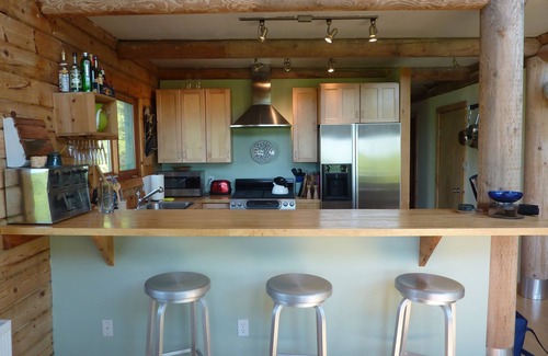 Hollowville House | Lovely Catskill Views, Close to Hudson, 5 minutes from Lake Taghkanic