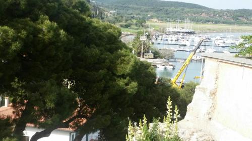 Talamone Apartment | Lovely Central Apartment