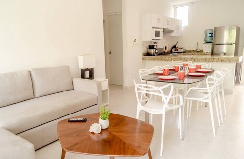 Progreso Municipality Apartment | Lovely Condo, 200Mbps Fiber optic, Progreso East,