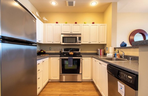 Belltown Condo | Lovely Condo in the Heart of Seattle!