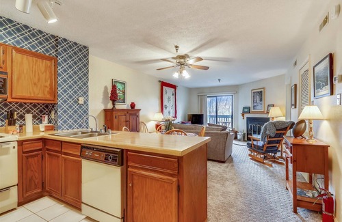 Davis Condo | Lovely condo offers great views, ideal location and all the comforts of home.