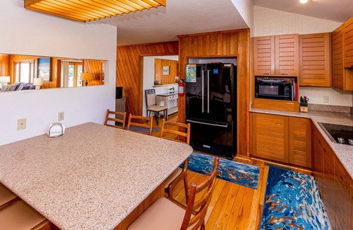 Sandbridge House | Lovely, contemporary home w/private pool/hot tub, easy beach access, central AC