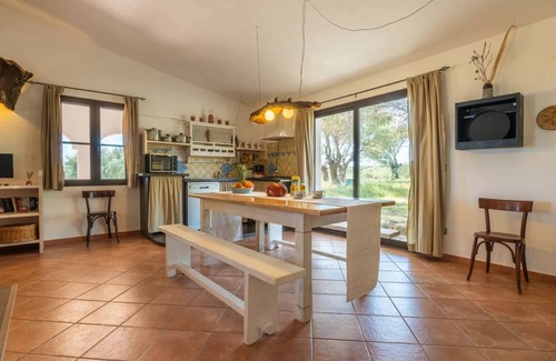 Orosei Villa | Lovely cottage with private wide garden near Orosei