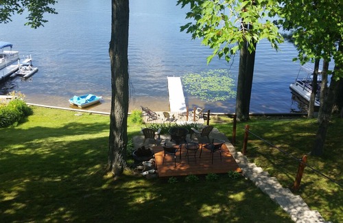 Lake House | Lovely Cottage on Crooked Lake in Clare County