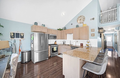 Michigan City House | Lovely Cottage steps from the beach with parking in back in Sheridian Beach!