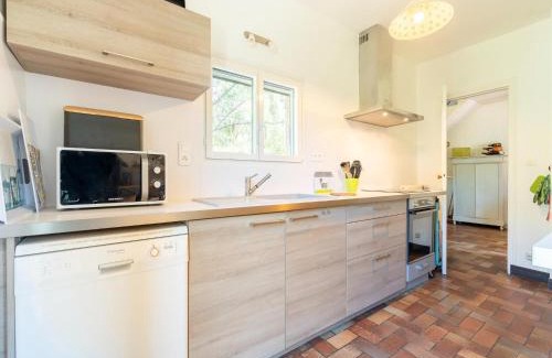 Saint-Etienne-d'Albagnan Villa | Lovely country house with private pool
