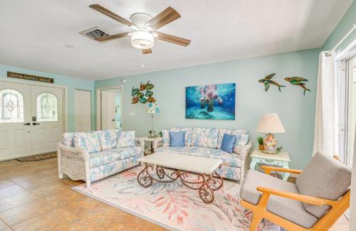 Crystal River House | Lovely Crystal River Home with Lanai and Pool!