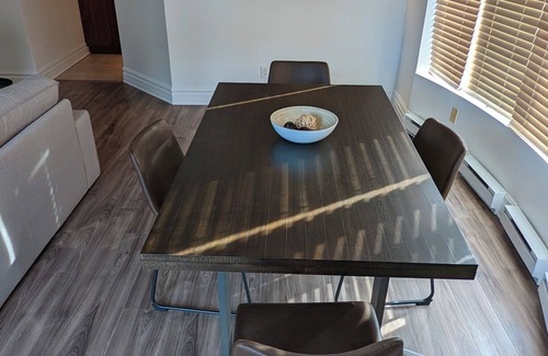 Montreal Apartment | Lovely Downtown 2-bedroom Condo