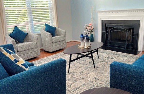 Dale City House | Lovely Entire Home at Historical Occoquan & Close to D.C.