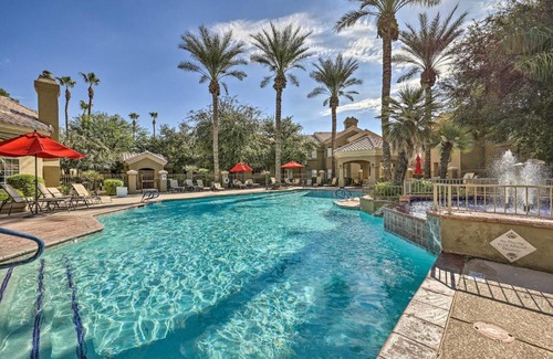 Estero Apartment | Lovely Estero Condo Community Perks and Pool Access
