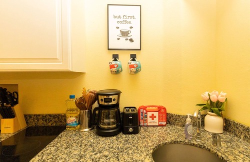 Palm Coast Condo | Lovely European Style Condo w/balcony, near Beach