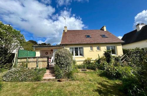 Plestin-les-Greves House | Lovely family house near the sea for 8
