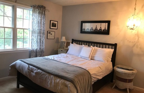 Cape Saint Claire House | Lovely Family Home Just Minutes From Annapolis