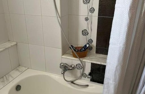 Ain Zaghouen Nord Apartment | Lovely flat near Tunis