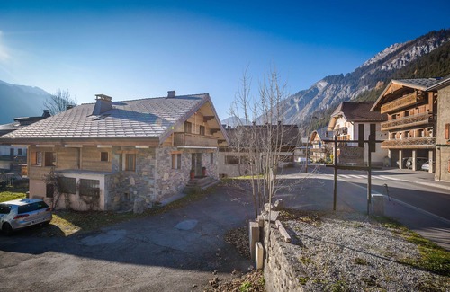 La Chapelle-d'Abondance Ski Chalet | Lovely vacation chalet in the Portes du Soleil resort linked to Avoriaz