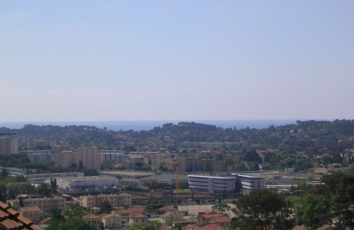 Toulon House | Lovely furnished studio on the heights of Toulon