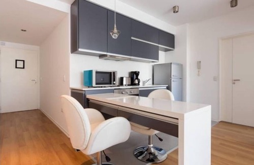 Palermo Apartment | LOVELY + GYM+POOL+SAUNA