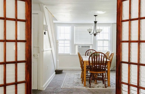 Williamsport House | Lovely Historic Williamsport Home-ArtizanSt-Rm"C"