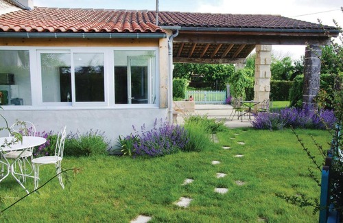 Saint-Fort-sur-Gironde House | Lovely Home In St Fort Sur Gironde