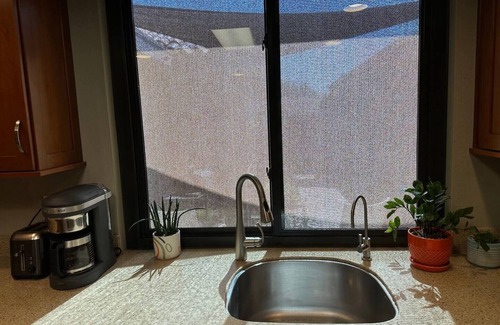 Camelback Mountain View Estates Villa | Lovely Home 2 BR/2BA Scottsdale, 3 heated Pools & Hot Tubs, EV charging