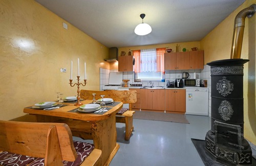 Ludbreg House | Lovely home in Vinogradi Ludbreski