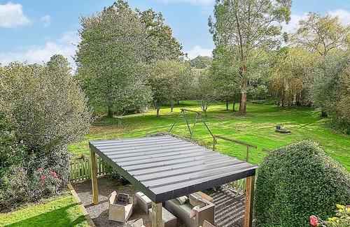 Les Loges-Marchis House | Lovely home in Les Loges-Marchis