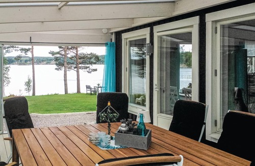 Arjang House | Lovely home in årjäng with kitchen