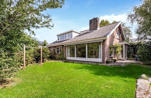 Bergen House | Lovely home in Bergen with WiFi