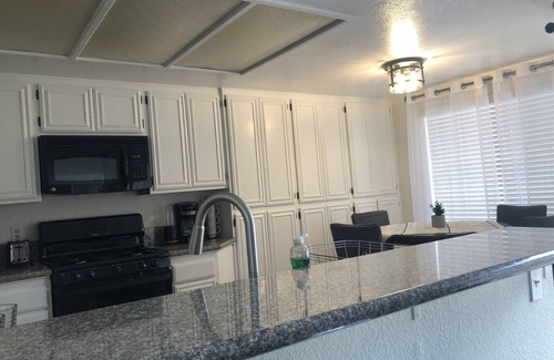 Menifee House | Lovely Home in desirable area of Menifee