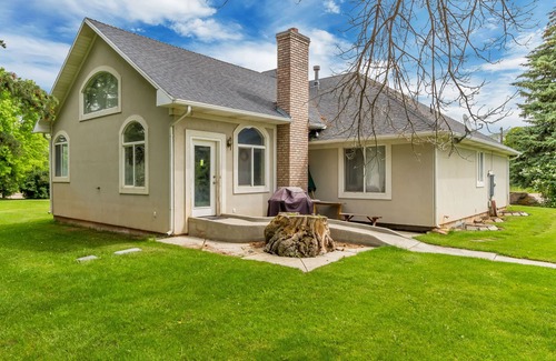Porterville House | Lovely Home in East Canyon perfect for Family Reunions