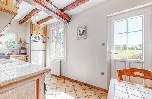 Foulbec House | Lovely home in Foulbec with WiFi