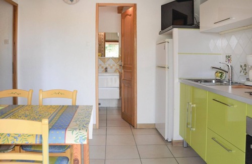 Gordes House | Lovely home in Gordes with kitchen