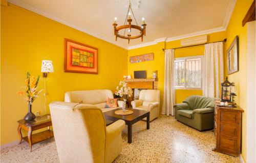 Guillena House | Lovely Home In Guillena With Wifi