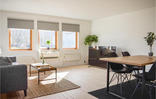 Hoor House | Lovely Home In Höör With Wifi