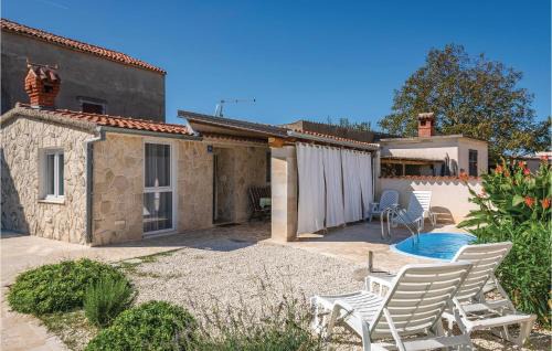 Hreljici House | Lovely Home In Hreljici With Kitchen