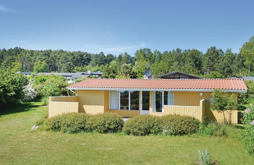 Kalundborg House | Lovely home in Kalundborg with kitchen
