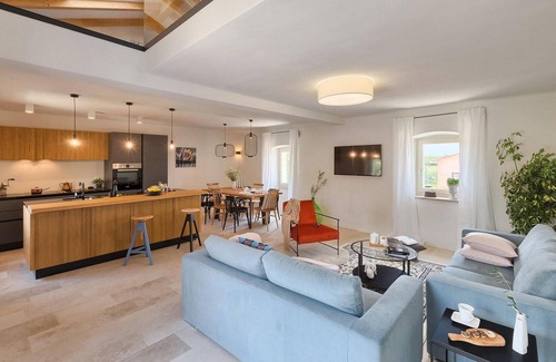 Kurili House | Lovely home in Kanfanar