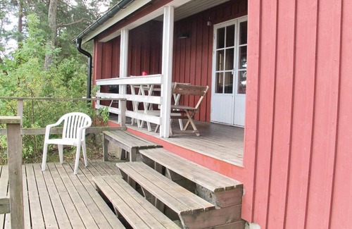 Kopmannebro House | Lovely home in Köpmannebro with sauna