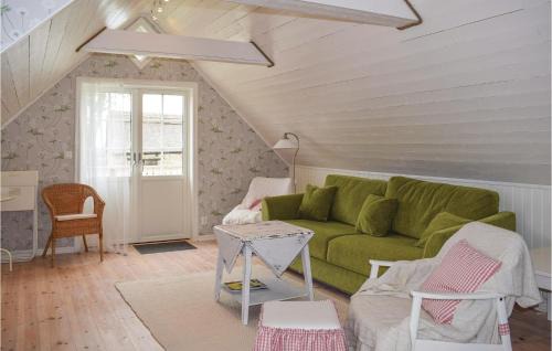 Lottorp House | Lovely Home In Löttorp With Wifi