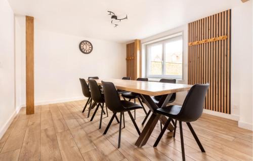 Ledinghem House | Lovely Home In Ledinghem With Wifi