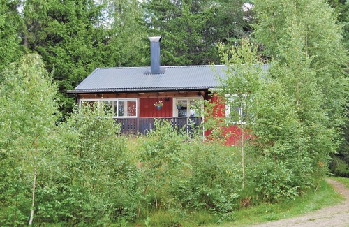 Ljung House | Lovely home in Ljung with lake view