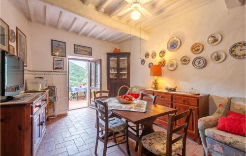 Sassa House | Lovely Home In Montecatini Vc Pi
