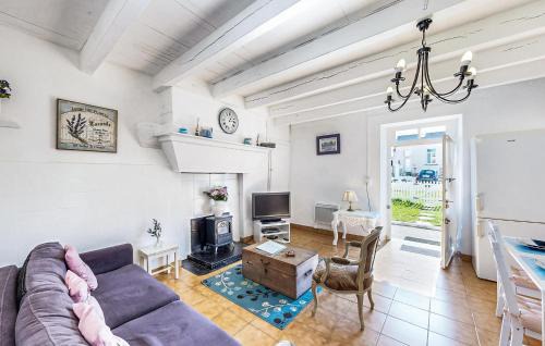 Oradour-Fanais House | Lovely Home In Oradour-Fanais With Wifi