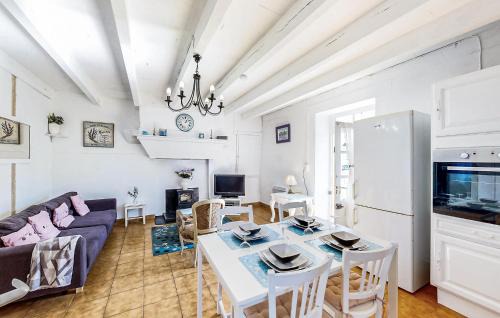 Oradour-Fanais House | Lovely Home In Oradour-Fanais With Wifi