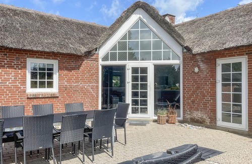 Klegod Strand House | Lovely home in Ringkøbing with sauna