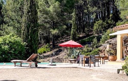 Roquebrun House | Lovely Home In Roquebrun With Kitchen