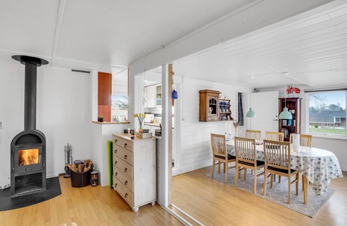 Frolunde House | Lovely home in Slagelse with kitchen