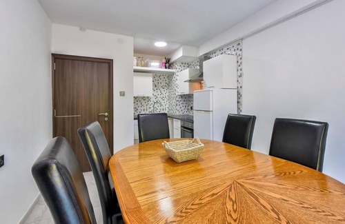 Lovinac House | Lovely home in Stikada with sauna